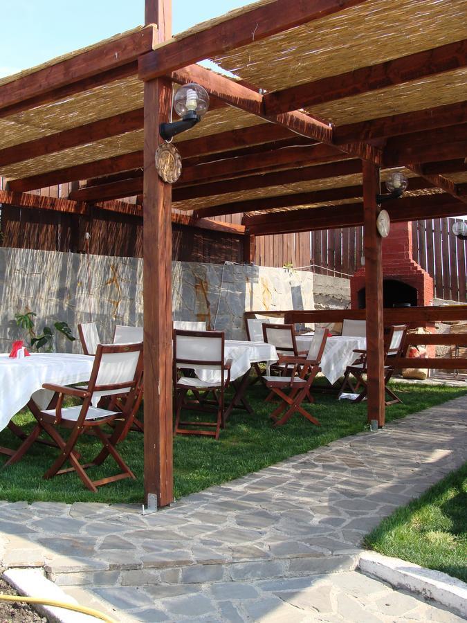 Pensiunea Taverna Bucium 雅西 外观 照片