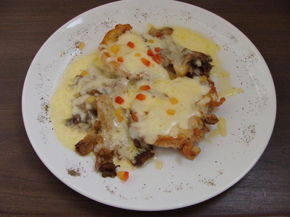 Pensiunea Taverna Bucium 雅西 外观 照片
